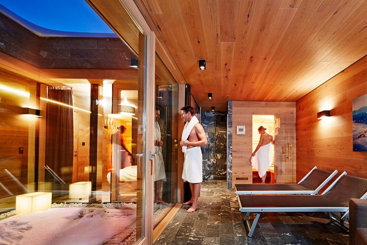 Smaragdresort Bramberg am Wildkogel Rom bilde